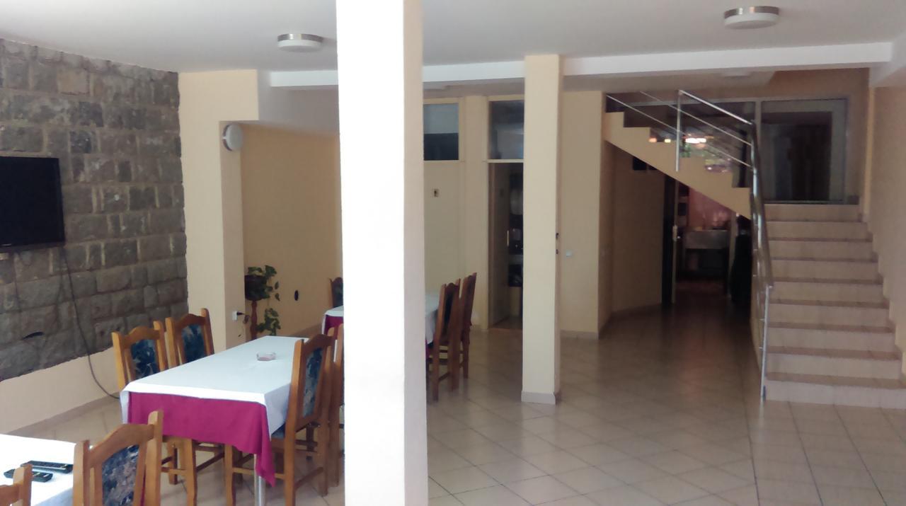 Bed & Breakfast Karavan Raska Екстер'єр фото