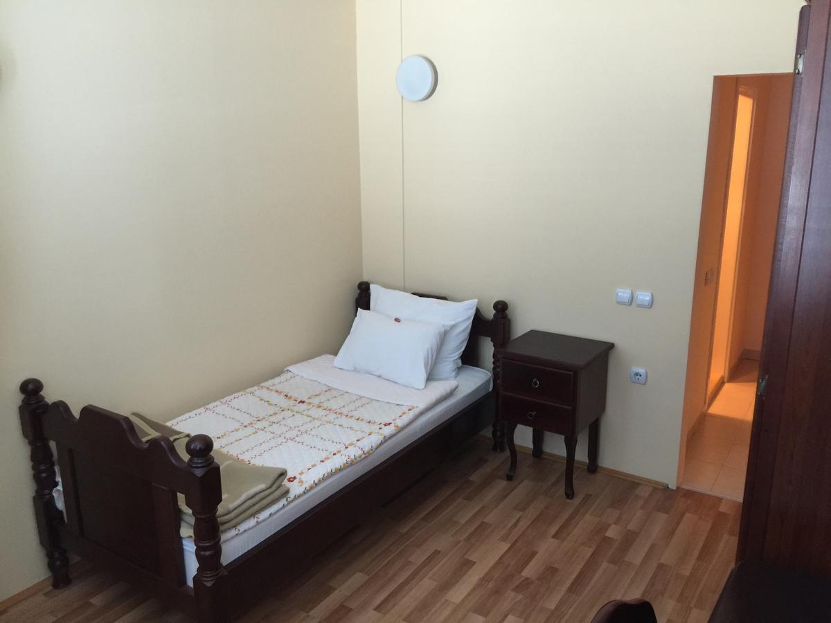 Bed & Breakfast Karavan Raska Екстер'єр фото