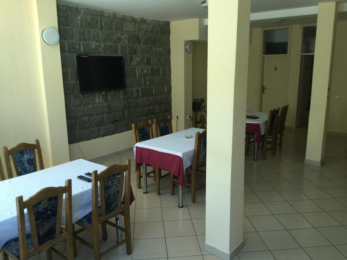 Bed & Breakfast Karavan Raska Екстер'єр фото