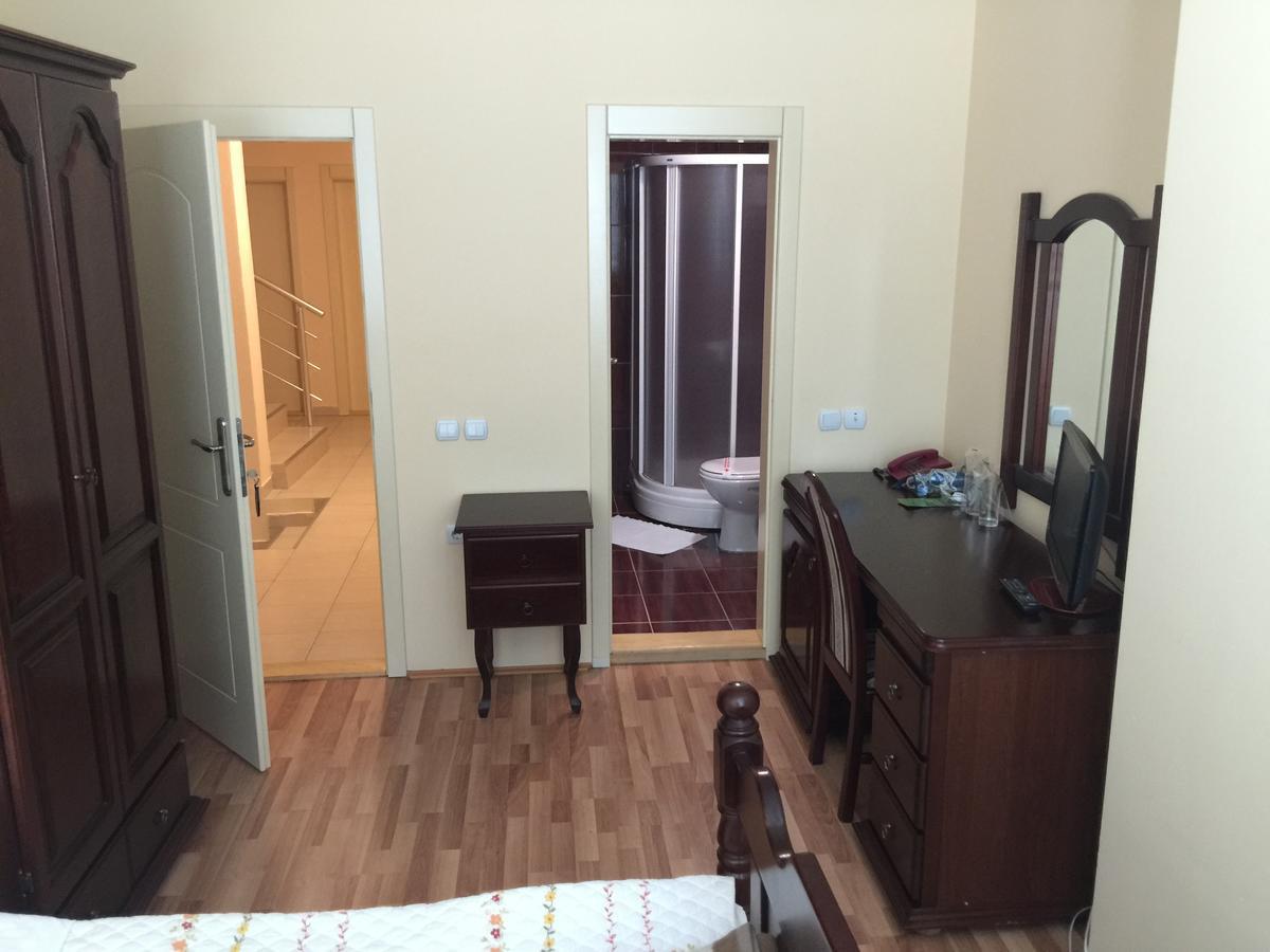 Bed & Breakfast Karavan Raska Екстер'єр фото