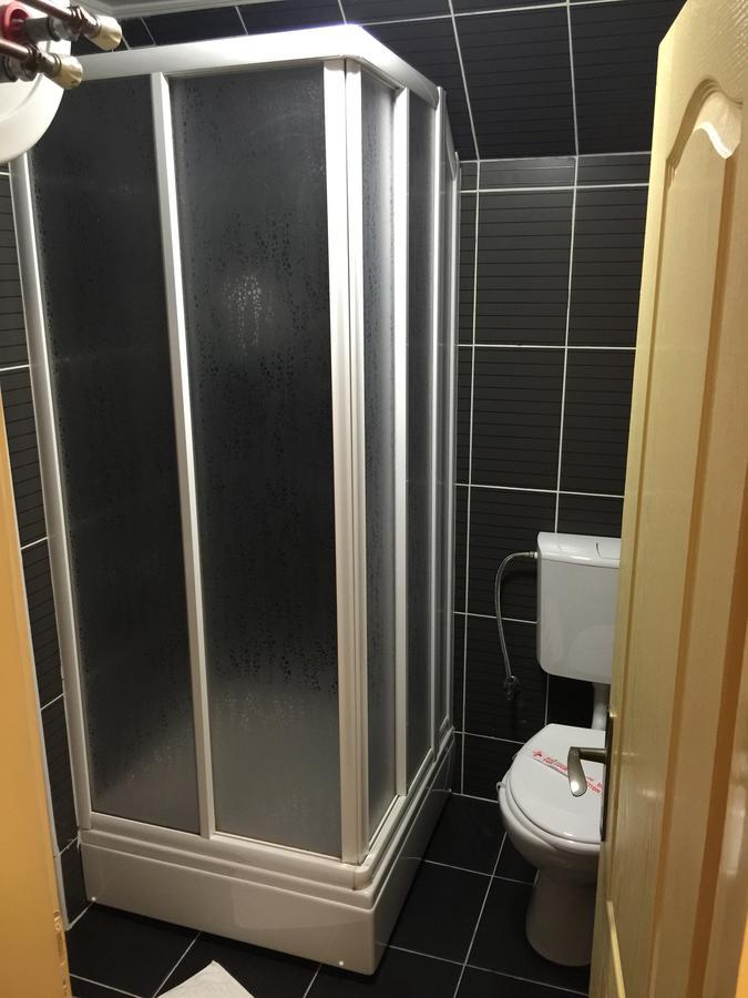Bed & Breakfast Karavan Raska Екстер'єр фото